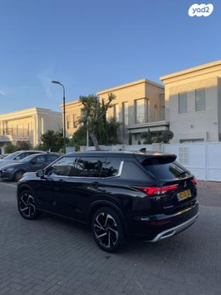 מיצובישי אאוטלנדר Luxury אוט' 7 מק' 2.5 (181 כ"ס) בנזין 2021 למכירה באור עקיבא