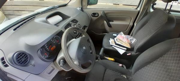 רנו קנגו החדשה Authentiq ידני דיזל + דלת צד אחת 1.5 (85 כ''ס) דיזל 2010 למכירה בחריש