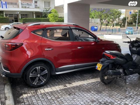 אם. ג'י. / MG ZS Net Up אוט' 1.0 (111 כ''ס) בנזין 2018 למכירה בפתח תקווה
