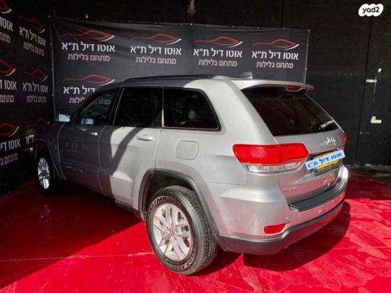 ג'יפ / Jeep גרנד צ'ירוקי 4X4 Laredo אוט' 5 מק' 3.6 (286 כ''ס) בנזין 2017 למכירה בתל אביב יפו