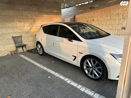 סיאט לאון FR אוט' 5 דל' 1.5 (150 כ''ס) בנזין 2019 למכירה במעלה אדומים