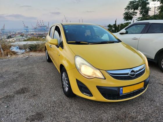 אופל קורסה Essentia ידני 5 דל' 1.4 (100 כ"ס) בנזין 2012 למכירה ביקנעם עילית