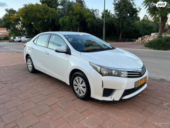 טויוטה קורולה Sun אוט' 1.6 (132 כ"ס) בנזין 2014 למכירה בתל אביב יפו