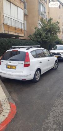 יונדאי i30CW Inspire סטיישן אוט' 1.6 (126 כ''ס) בנזין 2010 למכירה בפתח תקווה