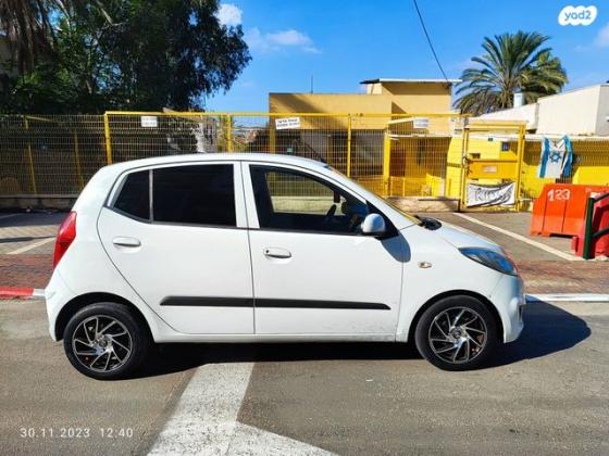 יונדאי i10 Inspire ידני 1.1 (69 כ''ס) בנזין 2011 למכירה בראש העין