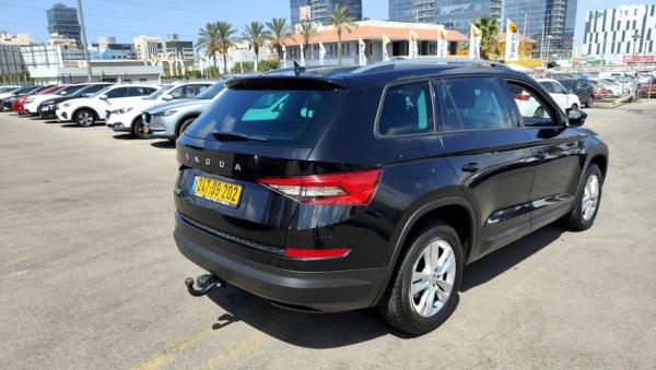 סקודה קודיאק Ambition אוט' 7 מק' 4 דל' 1.5 (150 כ''ס) בנזין 2020 למכירה ב