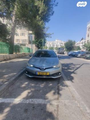 טויוטה אוריס הייבריד TS סטיישן הייבריד אוט' 1.8 (99 כ"ס) בנזין 2016 למכירה בירושלים