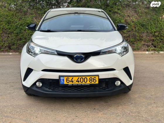 טויוטה C-HR City הייבריד אוט' 1.8 (98 כ"ס) בנזין 2017 למכירה בחולון