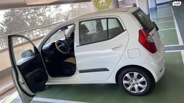 יונדאי i10 GL אוט' 1.2 (87 כ"ס) בנזין 2011 למכירה בעכו