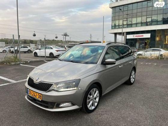 סקודה פאביה ספייס Ambition אוט' 1.2 (110 כ''ס) בנזין 2017 למכירה בחיפה