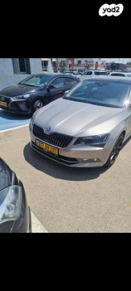 סקודה סופרב (עד 2019) Exclusive אוט' 1.8 (180 כ"ס) בנזין 2018 למכירה באור יהודה