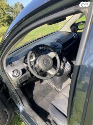 מאזדה H Dynamic אוט' 1.5 (103 כ"ס) בנזין 2009 למכירה בהרצליה