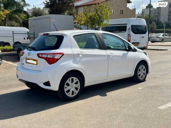 טויוטה יאריס Sol אוט' 1.5 (112 כ"ס) בנזין 2019 למכירה בנתניה