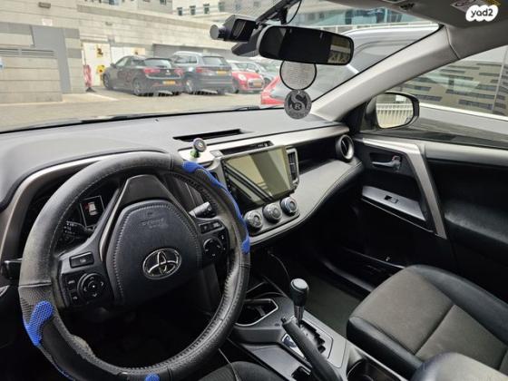 טויוטה RAV4 ארוך 4X4 GLI MC אוט' 2.0 (152 כ"ס) בנזין 2017 למכירה ברחובות