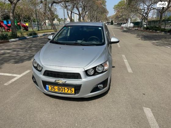 שברולט סוניק LS הצ'בק אוט' 1.4 (101 כ''ס) בנזין 2011 למכירה בנתניה