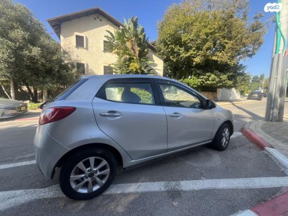 מאזדה H Active אוט' 1.5 (103 כ"ס) בנזין 2008 למכירה בתל אביב יפו