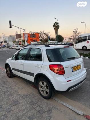 סוזוקי SX4 GLX הצ'בק אוט' 1.6 (120 כ"ס) בנזין 2013 למכירה בפתח תקווה