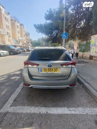 טויוטה אוריס הייבריד TS סטיישן הייבריד אוט' 1.8 (99 כ"ס) בנזין 2016 למכירה בירושלים