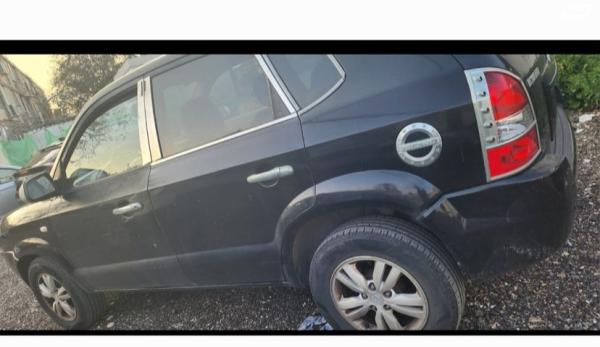 יונדאי טוסון 4X4 Texas אוט' בנזין 2.7 (175 כ''ס) בנזין 2009 למכירה בחדרה