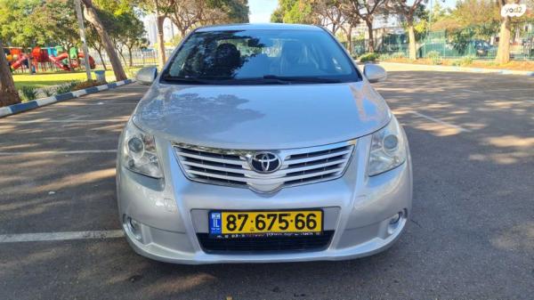 טויוטה אוונסיס אוט' 2.0 (152 כ"ס) [2009-2015] בנזין 2009 למכירה בנתניה