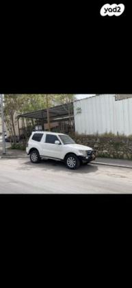 מיצובישי פג'רו קצר 4X4 Dakar אוט' דיזל 5 מק' 3.2 (200 כ"ס) דיזל 2011 למכירה בירושלים