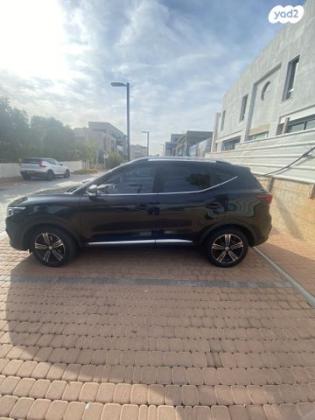 אם. ג'י. / MG ZS Net Up אוט' 1.0 (111 כ''ס) בנזין 2018 למכירה בהרצליה