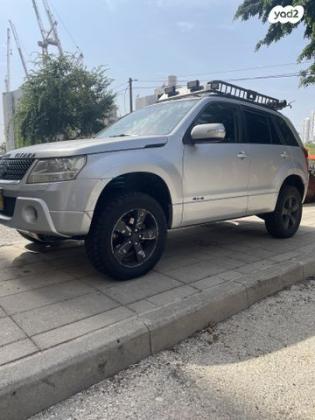סוזוקי גרנד ויטרה 4X4 JLX-E אוט' 5 דל' 2.4 (165 כ''ס) בנזין 2011 למכירה בבת ים