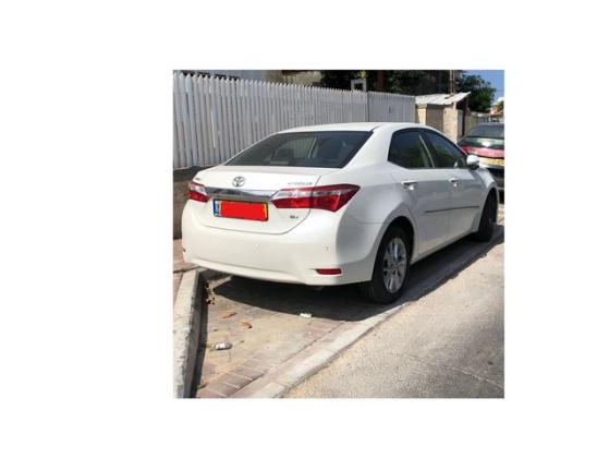 טויוטה קורולה GLI-FL אוט' 1.6 (132 כ''ס) [2013-2016] בנזין 2014 למכירה בבת ים