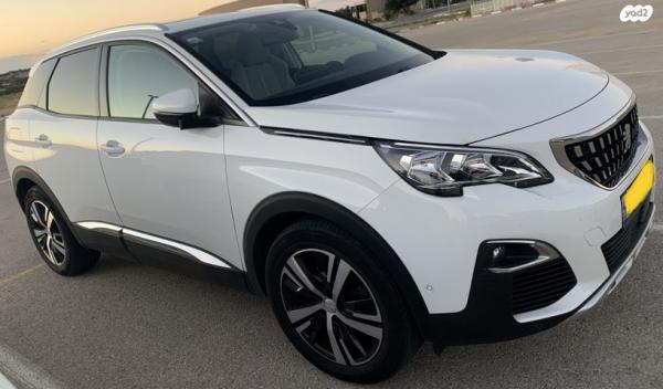 פיג'ו 3008 Premium אוט' 1.2 (130 כ''ס) בנזין 2020 למכירה בראשון לציון