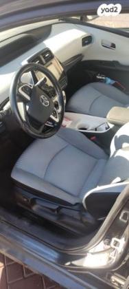 טויוטה פריוס הייבריד אוט' 1.8 (98 כ''ס) בנזין 2016 למכירה בירושלים