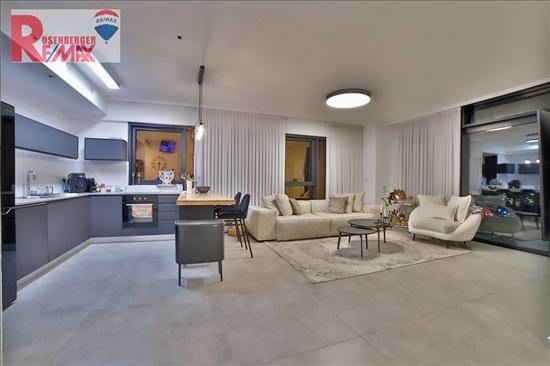 דירה 3 חדרים למכירה בבת ים | אריק אינשטיין 3 | פארק הים