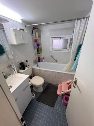 אליקים המלך 8 (רובע יג)