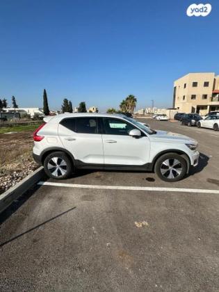 וולוו XC40 T3 Momentum Leather אוט' 1.5 (163 כ''ס) בנזין 2020 למכירה בקרית אתא