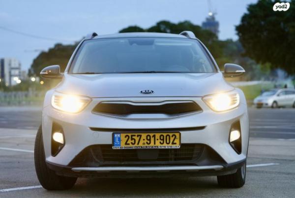 קיה סטוניק Premium אוט' טורבו 1.0 (120 כ''ס) בנזין 2020 למכירה ברמת גן