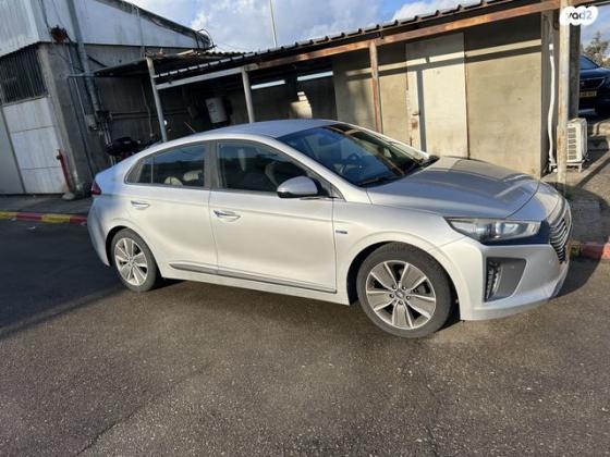 יונדאי איוניק Premium הייבריד אוט' 1.6 (141 כ"ס) בנזין 2017 למכירה במעלה אדומים