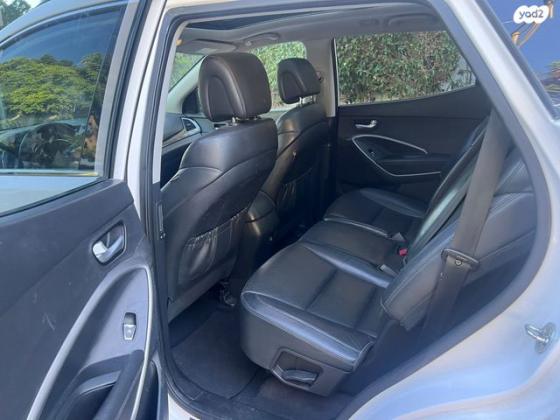 יונדאי סנטה פה 4X4 Elite אוט' בנזין 7 מק' 2.4 (192 כ''ס) בנזין 2015 למכירה באור יהודה