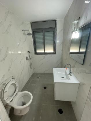 דב גור 30 (רובע ו)