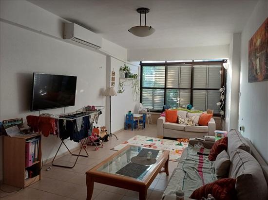 דירה 2.5 חדרים להשכרה ברמת גן | שדרות ירושלים | מרום נווה