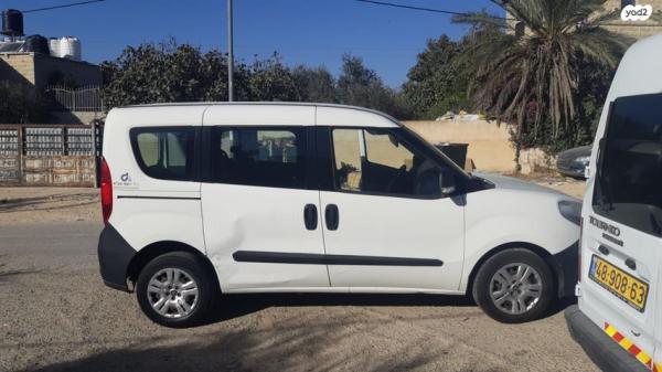 פיאט דובלו Combi ידני דיזל 5 מק' 1.6 (105 כ"ס) דיזל 2017 למכירה בירושלים