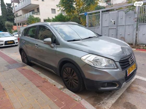 סוזוקי SX4 קרוסאובר GLX אוט' 1.6 (118 כ''ס) בנזין 2016 למכירה בראשון לציון