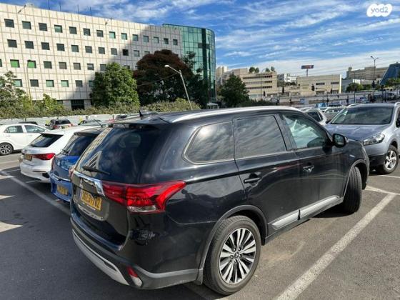 מיצובישי אאוטלנדר Instyle אוט' 7 מק' 2.0 (150 כ"ס) בנזין 2021 למכירה ברחובות