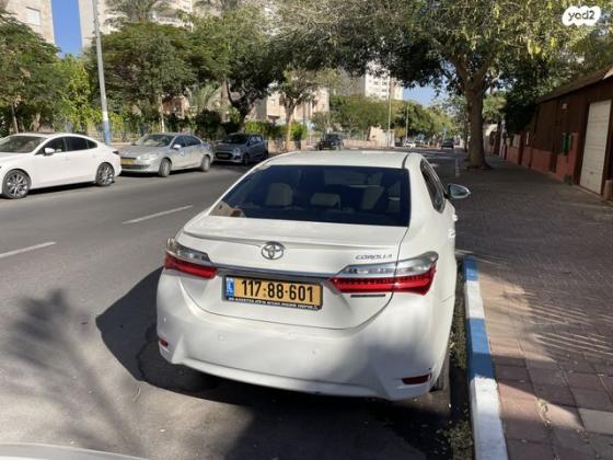 טויוטה קורולה 50th Edition אוט' 1.6 (132 כ"ס) בנזין 2018 למכירה באילת