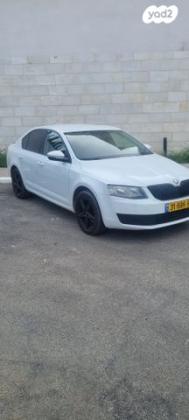 סקודה אוקטביה Ambition אוט' 1.4 (150 כ''ס) בנזין 2017 למכירה בכרמיאל