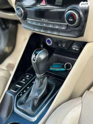 יונדאי טוסון Supreme אוט' בנזין 2.0 (155 כ''ס) בנזין 2016 למכירה בנתניה