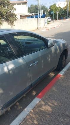 רנו פלואנס AU אוט' 1.6 (110 כ''ס) בנזין 2011 למכירה בחדרה