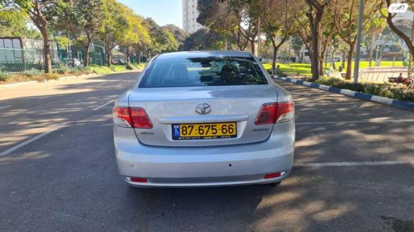 טויוטה אוונסיס אוט' 2.0 (152 כ"ס) [2009-2015] בנזין 2009 למכירה בנתניה