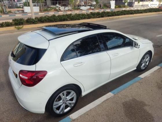 מרצדס A-Class A200 AMG FL אוט' 1.6 (156 כ"ס) בנזין 2017 למכירה בנתניה