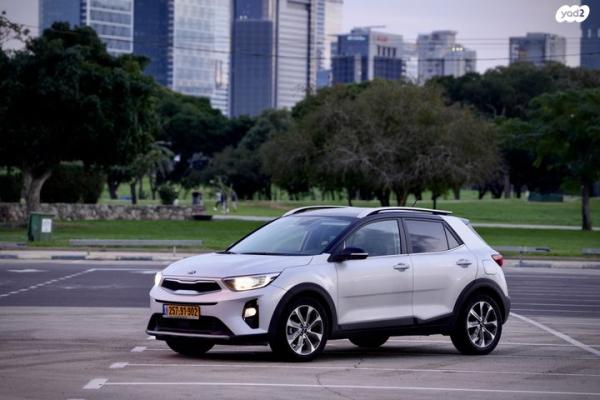 קיה סטוניק Premium אוט' טורבו 1.0 (120 כ''ס) בנזין 2020 למכירה ברמת גן