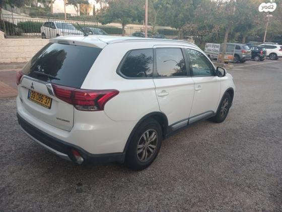 מיצובישי אאוטלנדר Intense אוט' 5 מק' 2.0 (150 כ"ס) בנזין 2016 למכירה במודיעין מכבים רעות