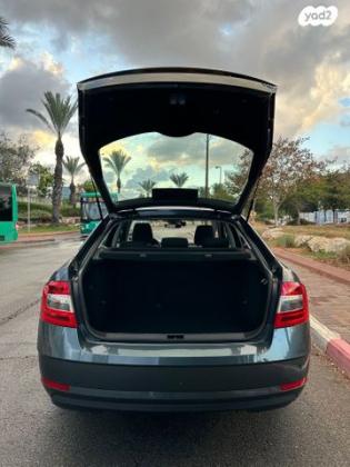 סקודה אוקטביה Ambition אוט' 1.5 (150 כ''ס) בנזין 2018 למכירה בחולון